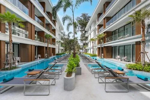 1BR at Sunshine Beach, unit E-319